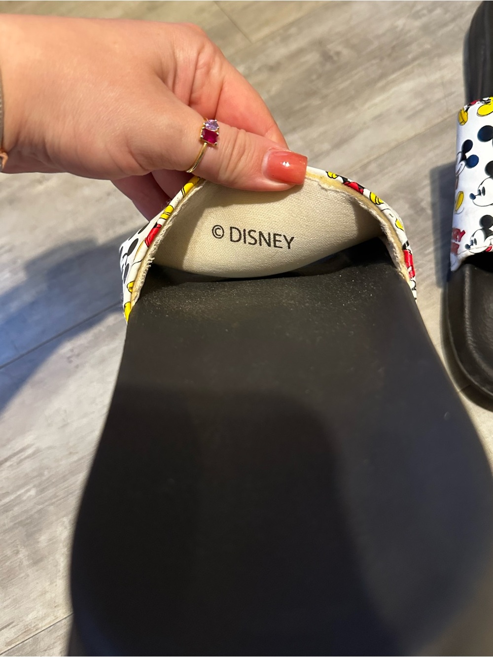 ⭐️Disney Mickey Mouse White Multi-Color Slide Sandals - Picture 2 of 3